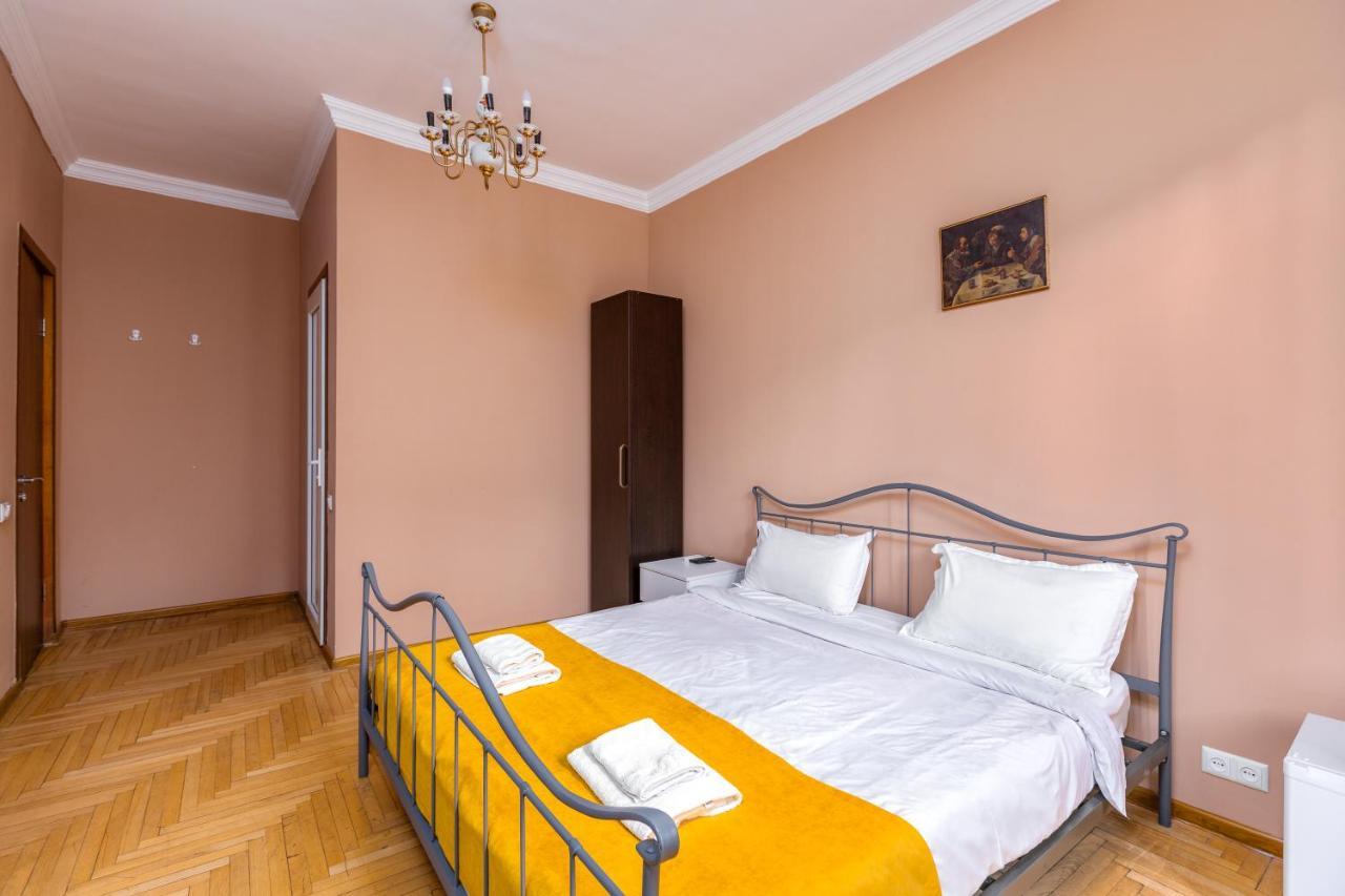 Sunny Hotel Tbilisi Eksteriør bilde