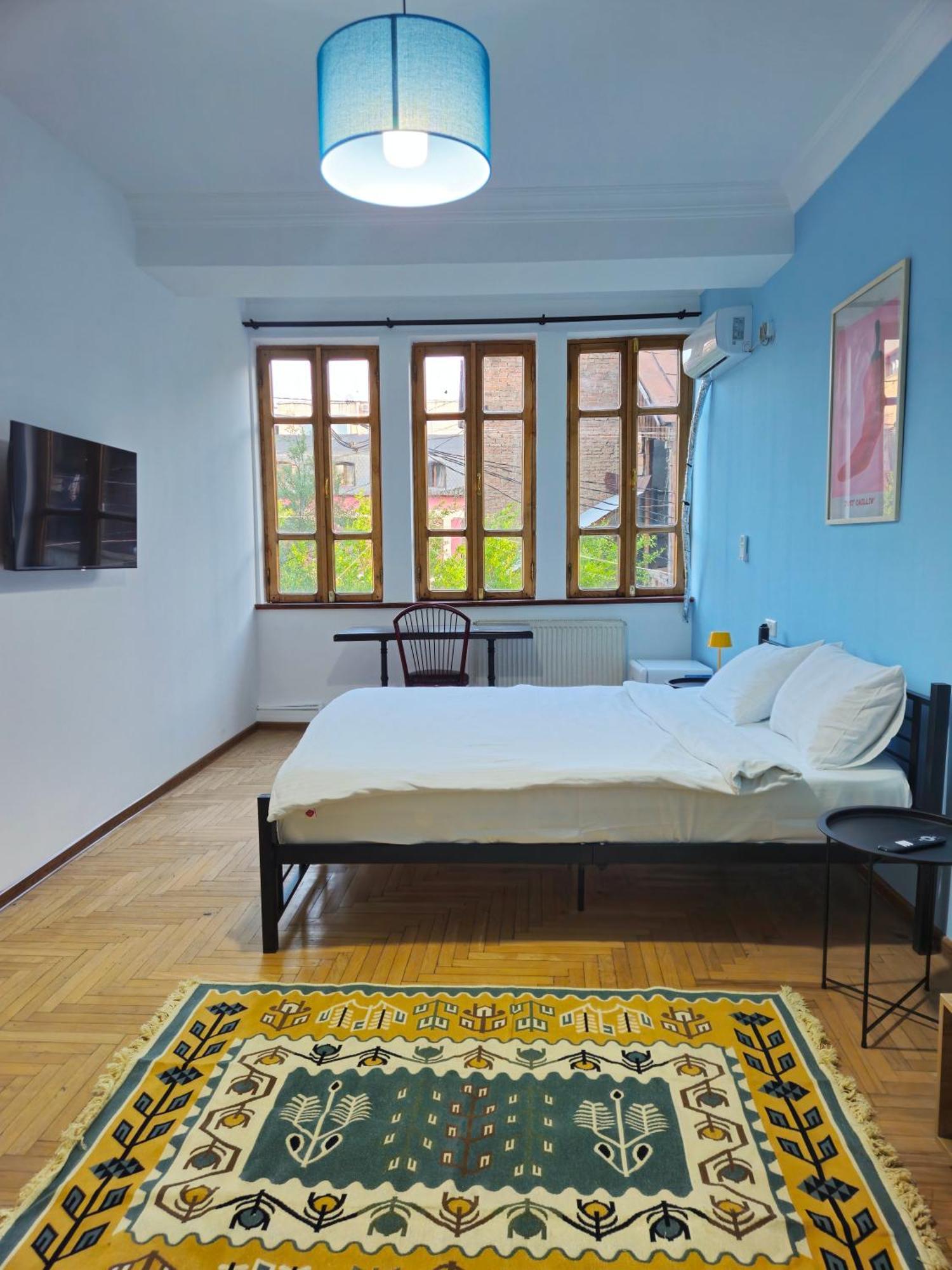 Sunny Hotel Tbilisi Eksteriør bilde